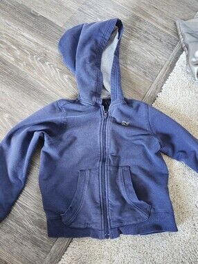 Boys 4t navy blue Vineyard Vines zip up hoodie